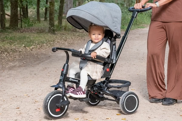 River ist 14 Monaten alt und 75 cm groß