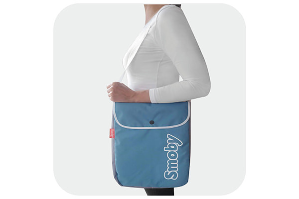 Abnehmbare Tasche am Schiebestange