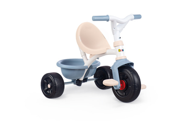 Mit abnehmbaren Teilen