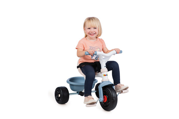 Dreirad ohne abnehmbare Teile