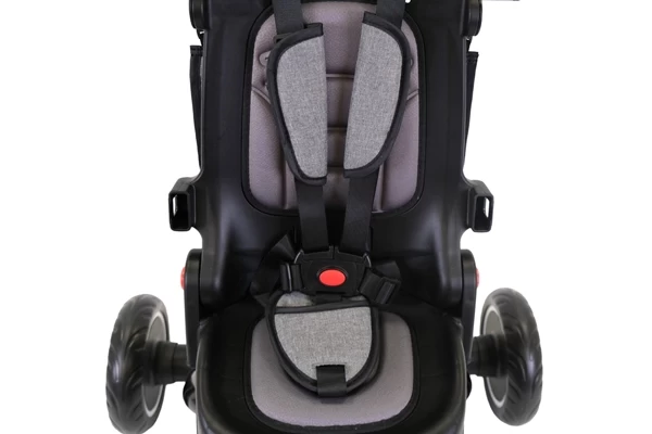 Komfortabler Sitz mit Sicherheitsgurt