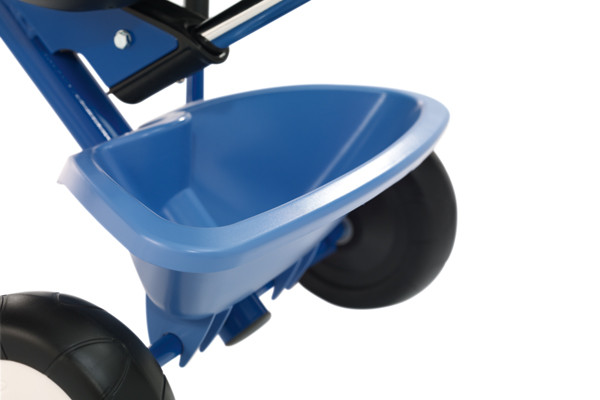 Mit einziehbarem Kipper