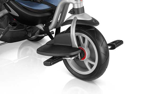 Mit Soft-Comfort-Reifen, die wunderbar leichtgängig sind, und Fußstütze