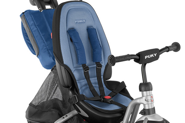 Mit abnehmbarer Rückenlehne und 5-Punkt-Sicherheitsgurt