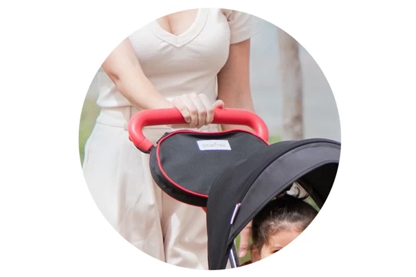 Leichtgängiges Lenken mit dem Schiebebügel